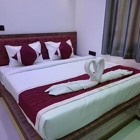 Hotel Shri Sai International, Sitamarhi Dumra Екстер'єр фото