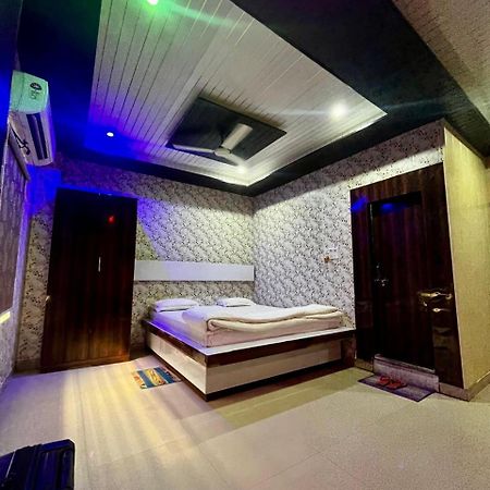 Hotel Shri Sai International, Sitamarhi Dumra Екстер'єр фото