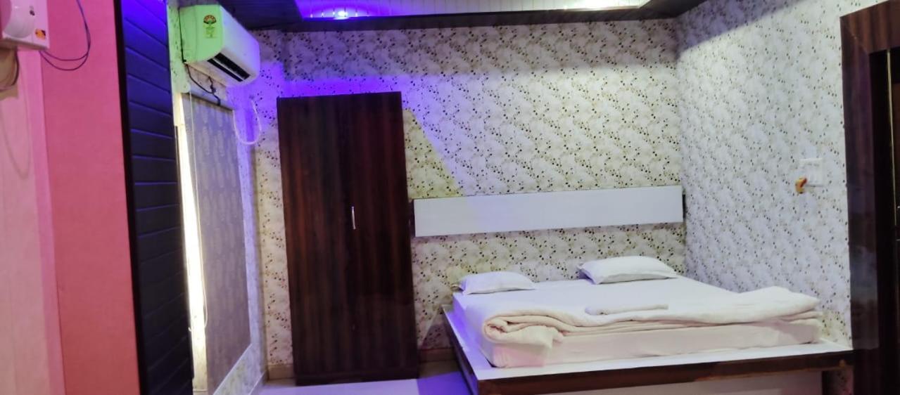 Hotel Shri Sai International, Sitamarhi Dumra Екстер'єр фото